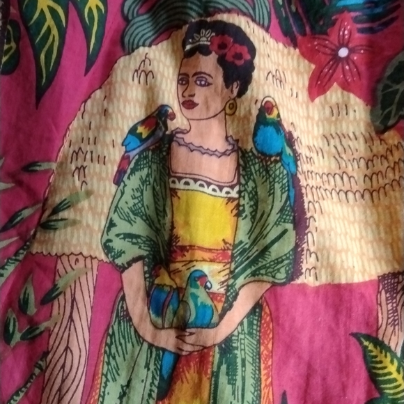 Frida Kahlo Kimono - Picture 4 of 4